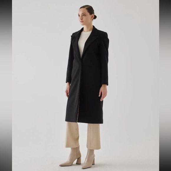 87 Chic Black Single Button Detail Boucle - Picture 1 of 4